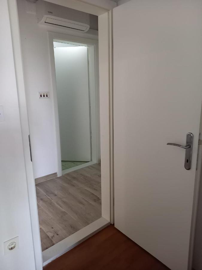 Domi Apartment