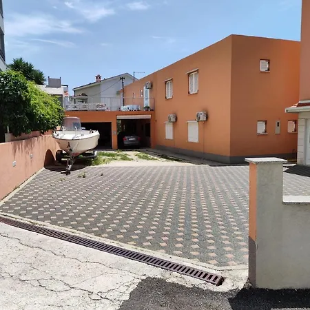 Domi Apartment Makarska Exterior photo