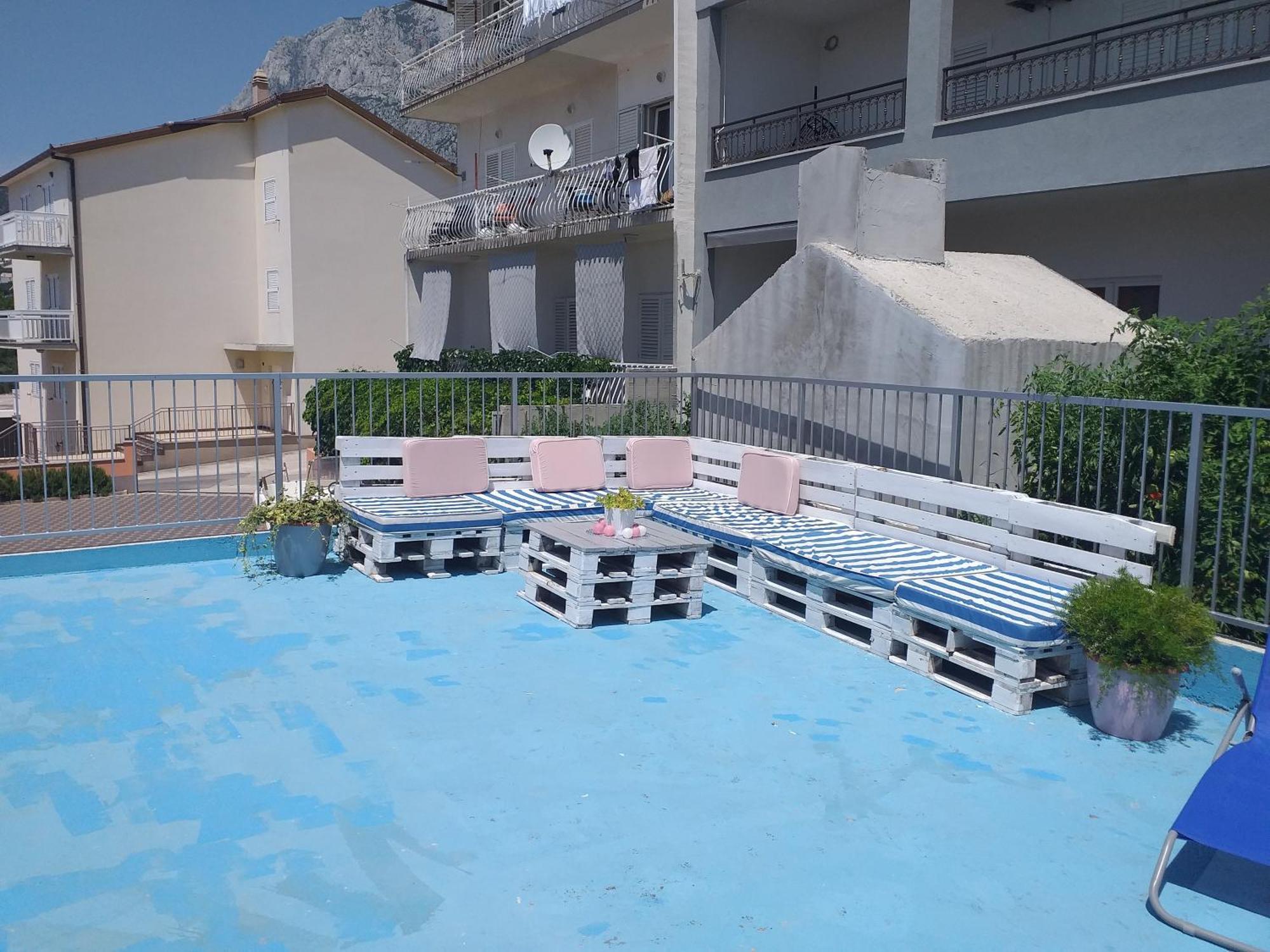 Apartment Domi *